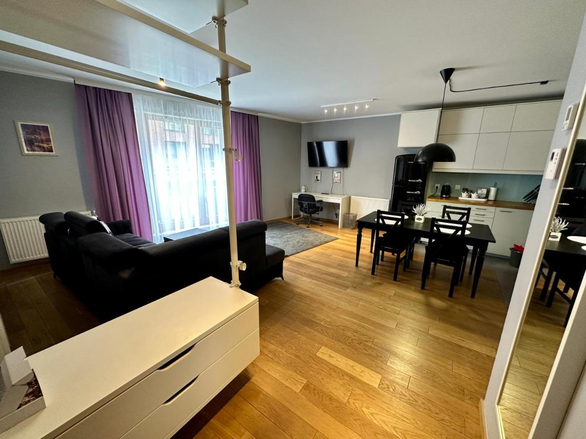 Appartement Browar Lubicz- 5Min Walk To The Old Town, Garage à Cracovie Extérieur photo
